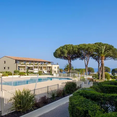 Apartment Facing The Port 50m From The